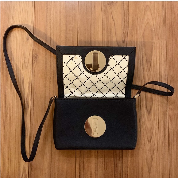 Kate Spade dark blue cross body bag - Picture 4 of 8